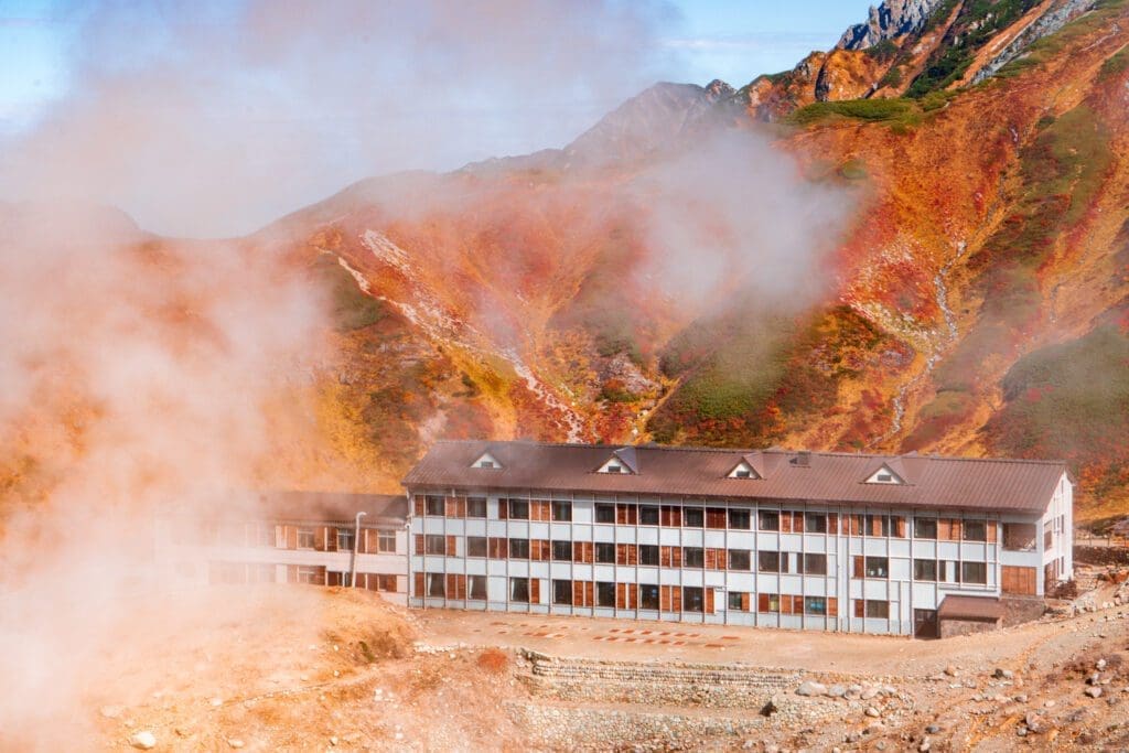 In Murodo, clouds circle a hotel